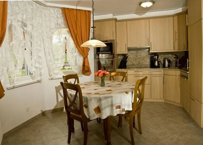 Residenz Ambassador * 洛伊克巴德